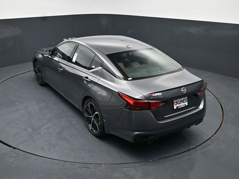 Used 2025 Nissan Altima 2.5 SR image 43