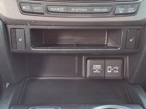 Used 2022 Honda Pilot EX-L image 32