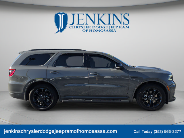 Used 2023 Dodge Durango R/T RWD image 3