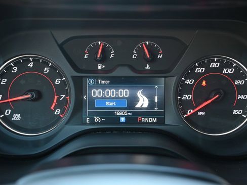 Used 2022 Chevrolet Camaro LT w/ Technology Package image 18