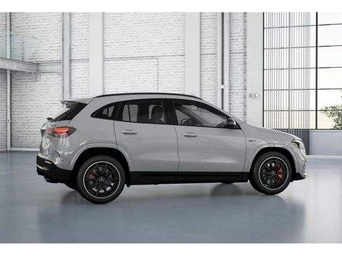 New 2026 Mercedes-Benz GLA 35 AMG 4MATIC image 17