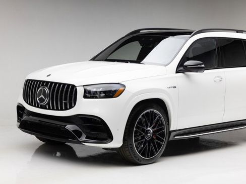 Used 2023 Mercedes-Benz GLS 63 AMG 4MATIC image 31