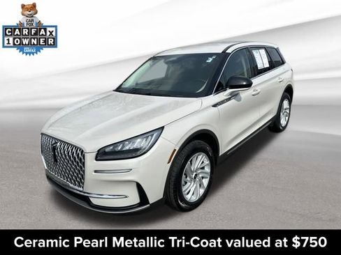 Used 2024 Lincoln Corsair AWD image 3