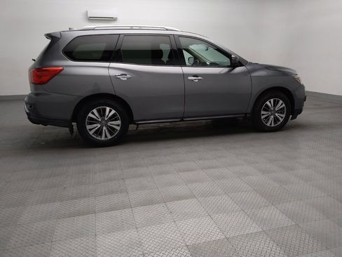 Used 2020 Nissan Pathfinder SV FWD image 10