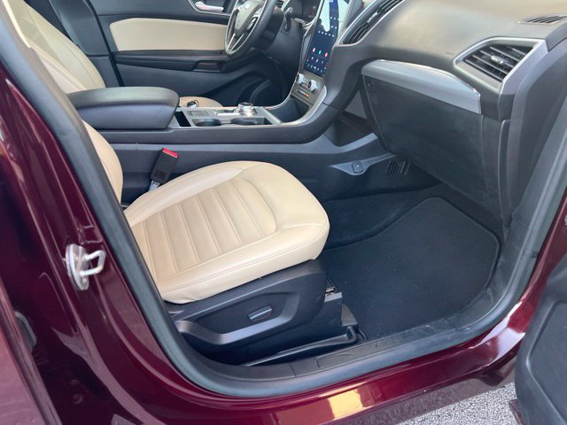 Used 2021 Ford Edge SEL w/ Convenience Package FWD image 17