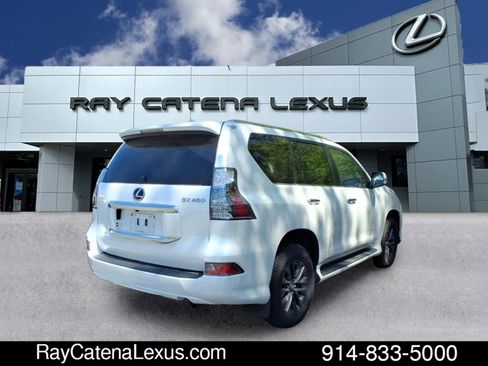 Used 2023 Lexus GX 460 Premium w/ Premium Plus Package AWD/4WD image 3