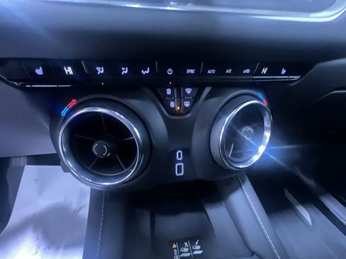 Used 2023 Chevrolet Blazer LT w/ Convenience Package image 26