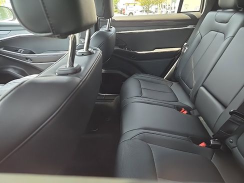 New 2025 Jeep Wagoneer S Limited image 9