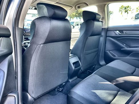 Used 2020 Honda Accord LX image 12