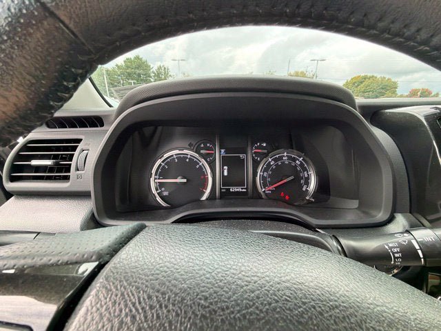 Used 2024 Toyota 4Runner TRD Off-Road Premium w/ Moonroof Package AWD/4WD image 12