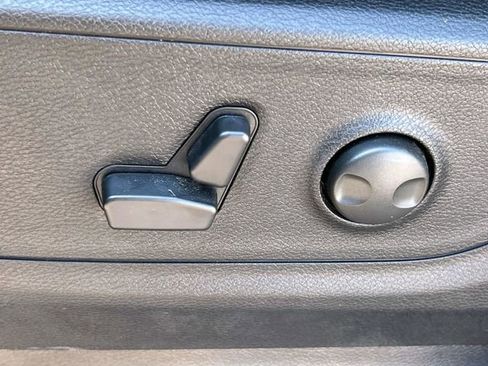 New 2026 RAM 1500 4x4 Crew Cab image 21