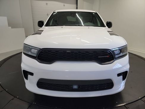 Used 2023 Dodge Durango GT image 2