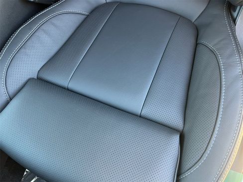 New 2025 Subaru Ascent Limited image 13