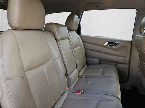 Used 2014 Nissan Pathfinder SL w/ Trailer Tow Package image 20