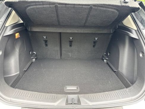 Used 2024 Buick Encore GX Preferred AWD/4WD image 13