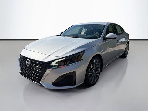 New 2025 Nissan Altima 2.5 SL image 4