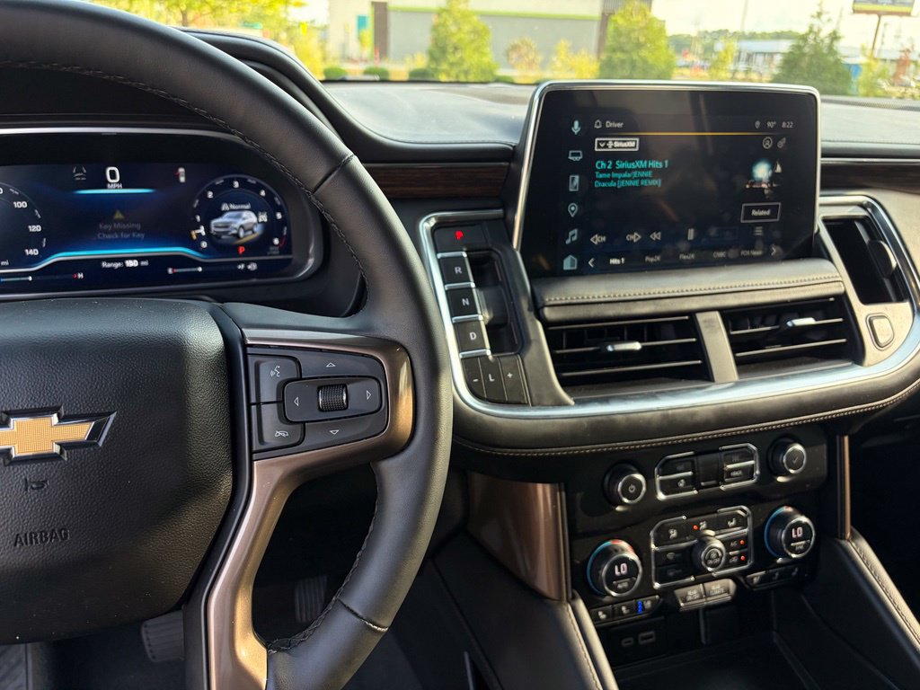 Used 2023 Chevrolet Tahoe High Country AWD/4WD image 18