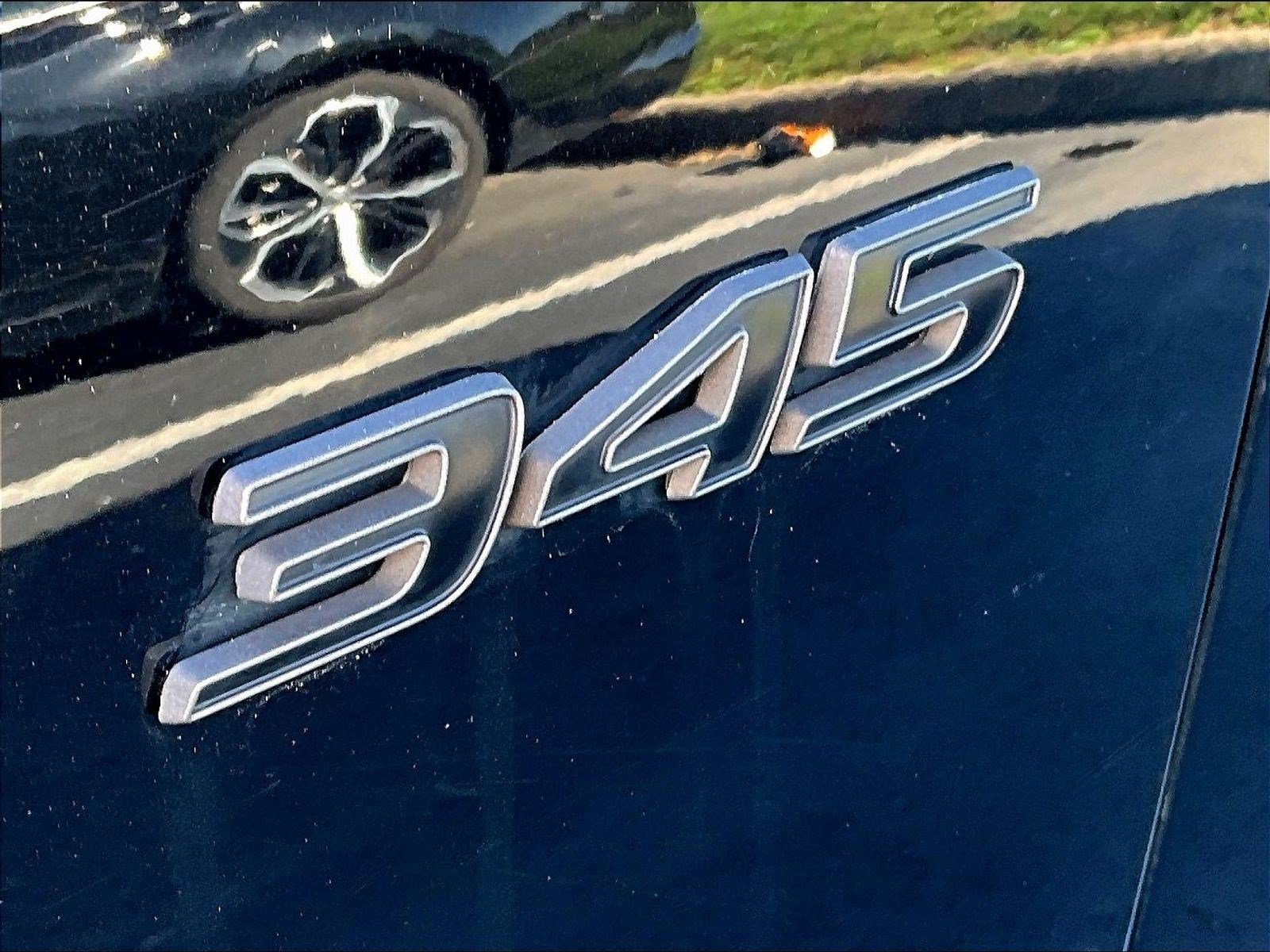 Used 2025 Dodge Durango R/T AWD/4WD image 3