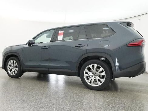 New 2026 Toyota Grand Highlander Limited image 20