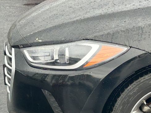 Used 2018 Hyundai Elantra SEL image 11