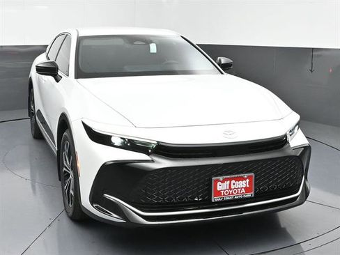 New 2026 Toyota Crown AWD/4WD image 3