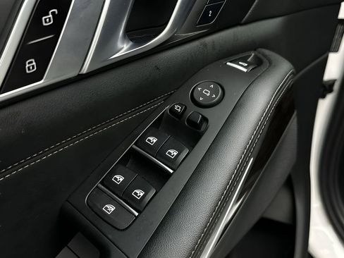 Used 2023 BMW X5 sDrive40i image 17