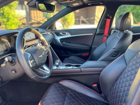 Used 2023 Genesis G70 3.3T w/ Sport Prestige Package RWD image 19
