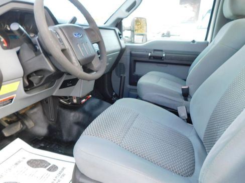 Used 2011 Ford F550 2WD Regular Cab Super Duty w/ PWR Equipment Group image 32