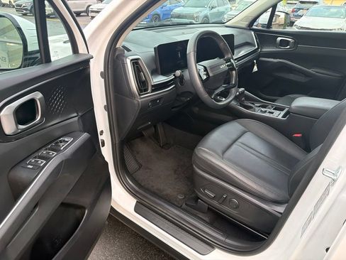 Used 2026 Kia Sorento S w/ S Panoramic Sunroof Package FWD image 18
