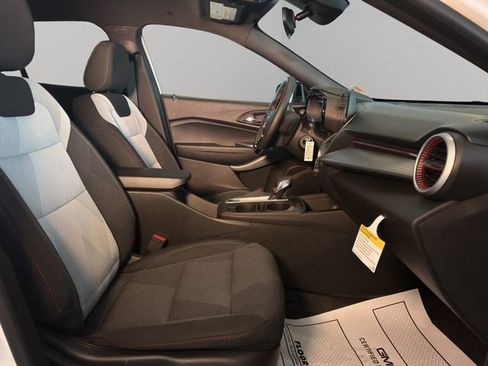 New 2026 Chevrolet Trax RS image 17