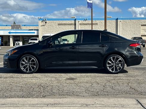 Used 2022 Toyota Corolla SE w/ Carpet Mat Package (TMS) image 5