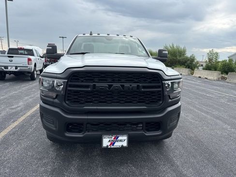 New 2024 RAM 3500 Tradesman image 8