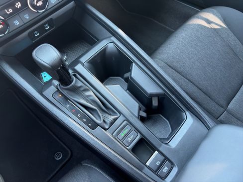 Used 2025 Honda Accord SE image 25