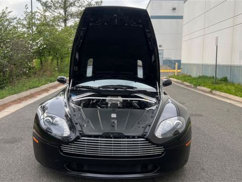 Used 2008 Aston Martin V8 Vantage Roadster RWD image 34