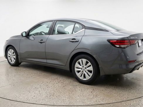 Used 2025 Nissan Sentra S image 6