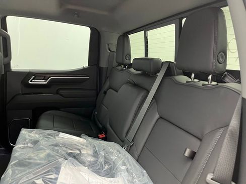 New 2026 GMC Sierra 1500 SLT w/ SLT Premium Package image 37