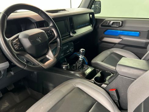 Used 2021 Ford Bronco Black Diamond AWD/4WD image 16