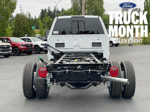 New 2026 Ford F450 XL w/ XL Chrome Package image 5