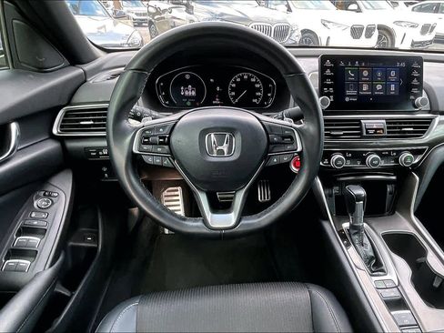 Used 2021 Honda Accord Sport image 6