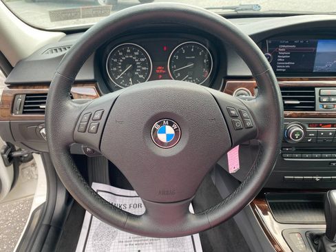 Used 2011 BMW 328i xDrive Sedan w/ Premium Pkg 2 AWD/4WD image 13