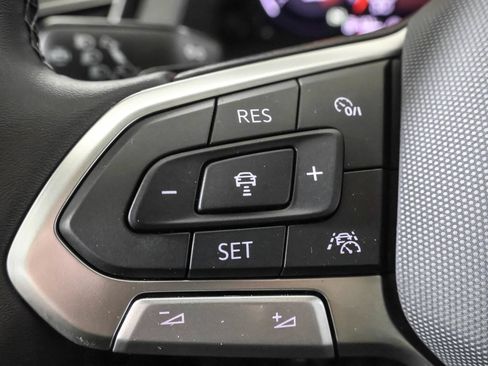 Used 2026 Volkswagen Atlas Peak Edition AWD/4WD image 24