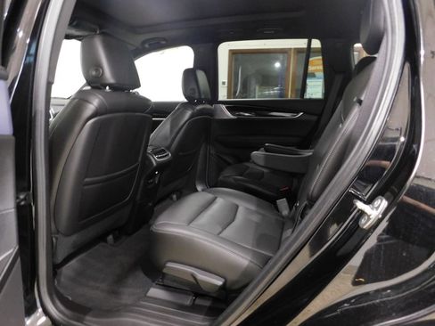 Used 2025 Cadillac XT6 Premium Luxury AWD/4WD image 55