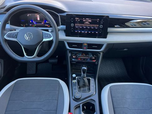 New 2026 Volkswagen Taos SE AWD/4WD image 13