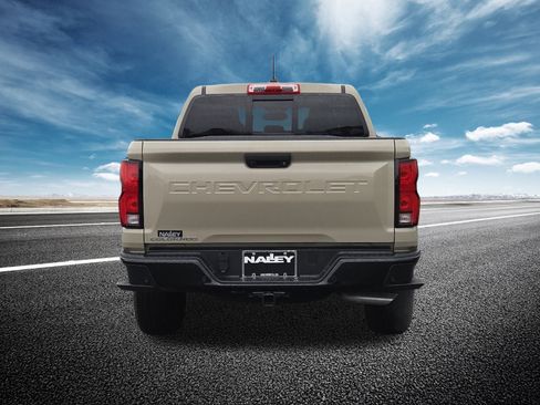 Used 2023 Chevrolet Colorado Z71 w/ Z71 Convenience Package 2 image 19