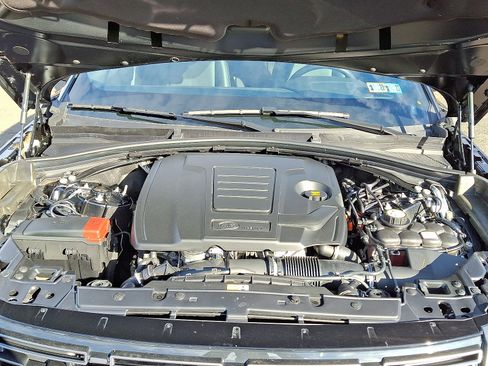 Used 2026 Land Rover Range Rover Velar S image 27