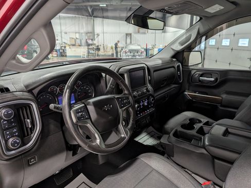 Used 2020 Chevrolet Silverado 1500 RST image 17