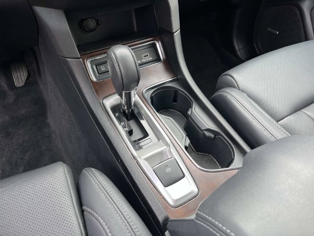 Used 2024 Subaru Ascent Touring AWD/4WD image 33