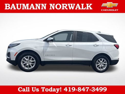Used 2023 Chevrolet Equinox LT FWD image 4