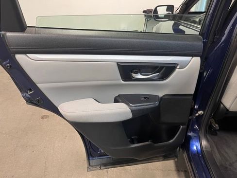Used 2018 Honda CR-V LX image 19