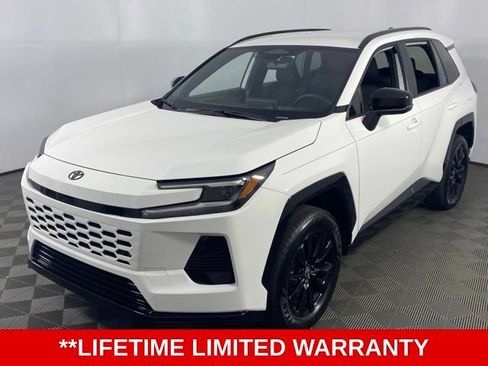 Used 2026 Toyota RAV4 SE w/ Convenience Package AWD/4WD image 3